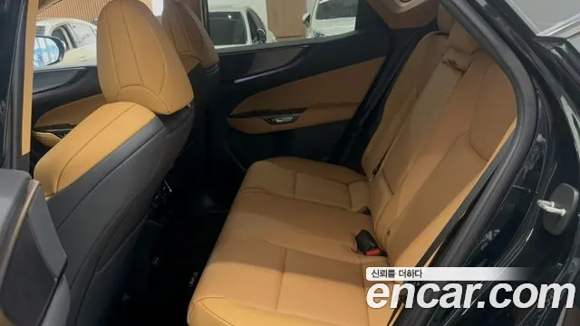 Lexus NX NX450h+ 2nd Gen — Фото автомобиля 12