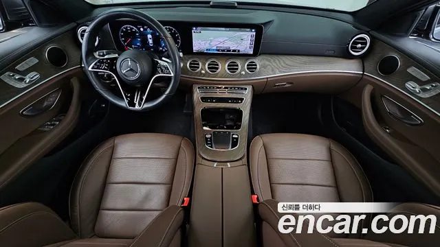 Mercedes-Benz E-Class W213 — Фото автомобиля 10