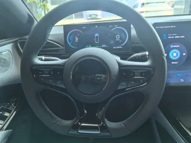 BYD Seal — Фото автомобиля 6