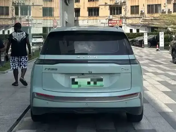 GAC Aion Y — Фото автомобиля 5