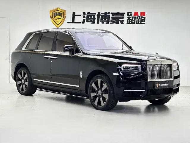 Rolls-Royce Cullinan — Фото автомобиля 2