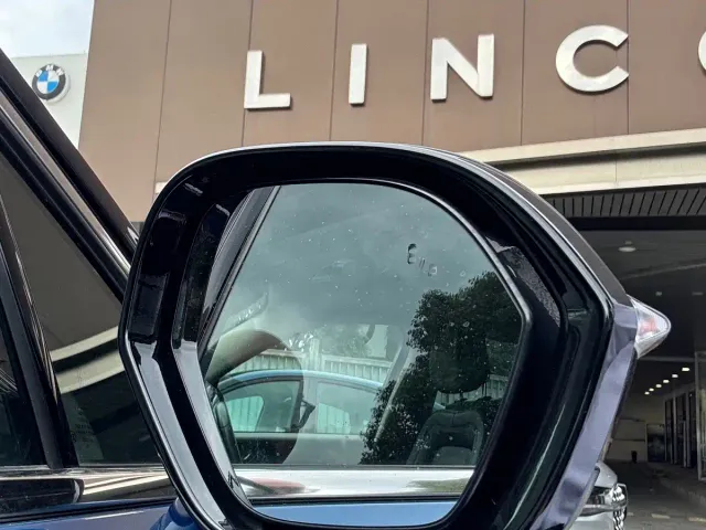 Lincoln Corsair — Фото автомобиля 11