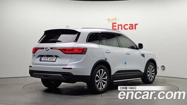 Renault-KoreaSamsung QM6 Новый QM6 2.0 LPe LE Signature 2WD — Фото автомобиля 2