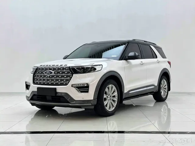 Ford Explorer — Фото автомобиля 3
