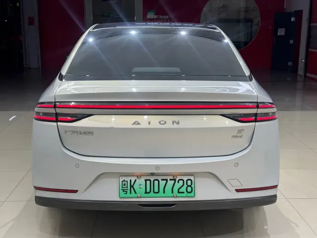 GAC Aion S Plus — Фото автомобиля 4