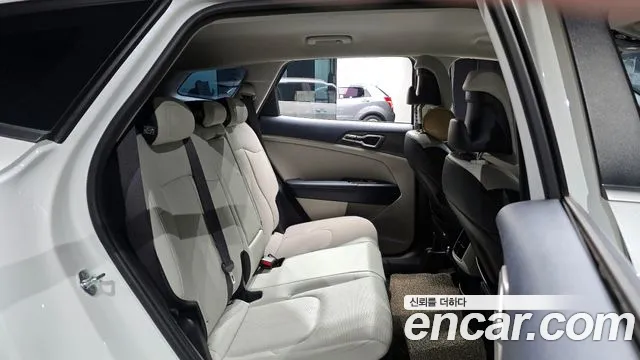 Kia Sportage — Фото автомобиля 12