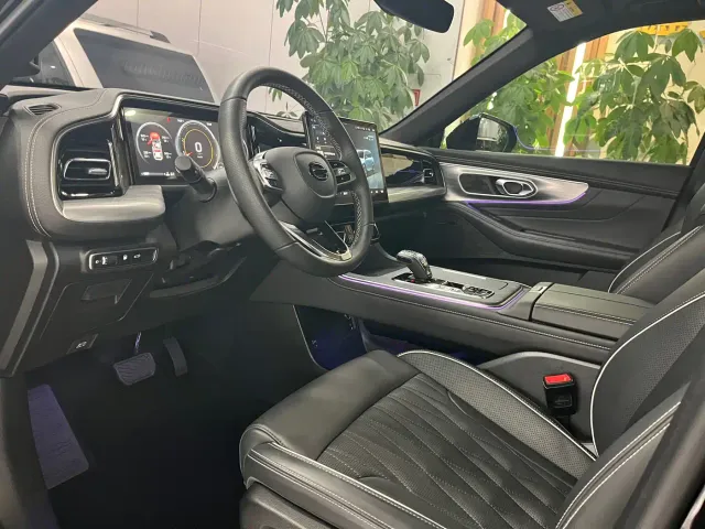 GAC Trumpchi GS8 — Фото автомобиля 6