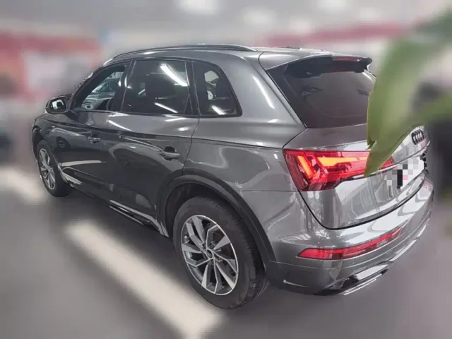 Audi Q5L — Фото автомобиля 8