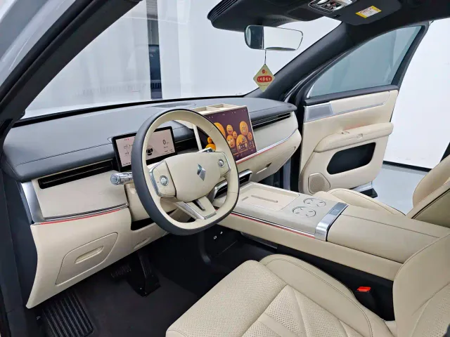 Huajing Baojun S — Фото автомобиля 14