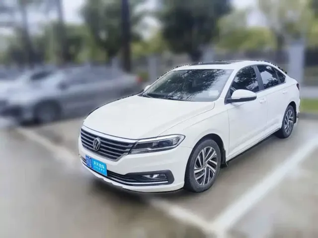 Фотография автомобиля — Volkswagen Lavida
