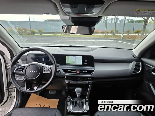Kia Seltos New — Фото автомобиля 19