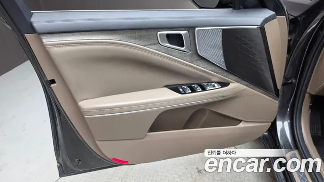 Kia K8 — Фото автомобиля 13