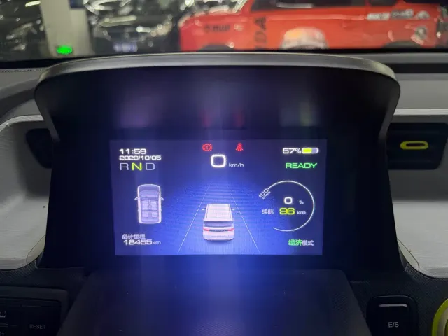 Wuling Hongguang Mini EV — Фото автомобиля 14
