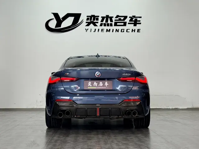 BMW 4 Series — Фото автомобиля 8