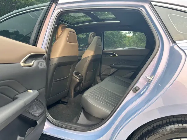 Changan Eado — Фото автомобиля 11