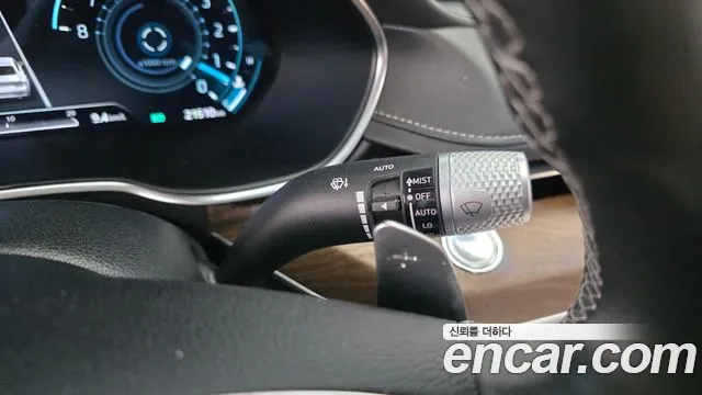 Genesis G80 Бензин 3.5 турбо AWD — Фото автомобиля 15