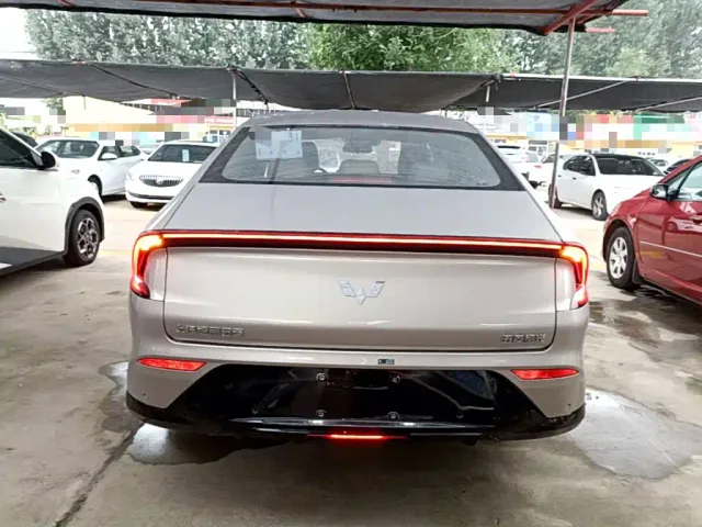 Wuling Starlight — Фото автомобиля 5