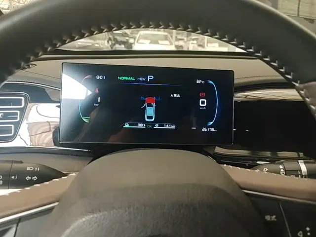 BYD Qin PLUS — Фото автомобиля 11