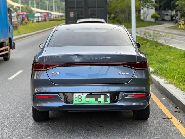 BYD Qin PLUS — Фото автомобиля 6