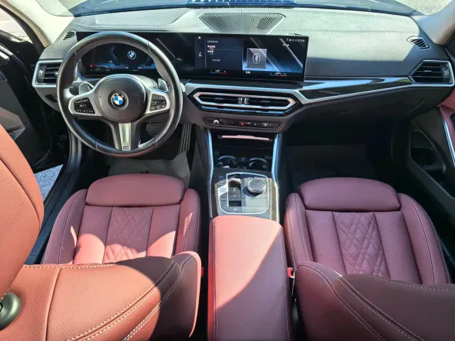 BMW 3 Series — Фото автомобиля 8