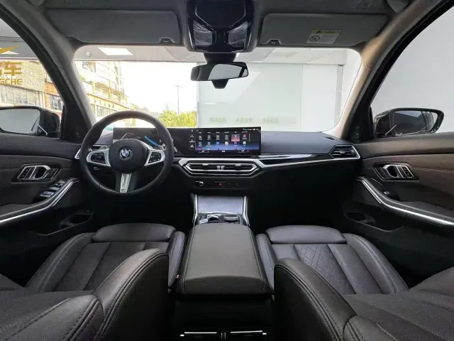 BMW 3 Series — Фото автомобиля 7