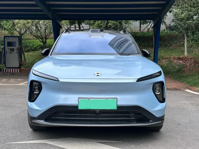 Nio ES6 — Фото автомобиля 2