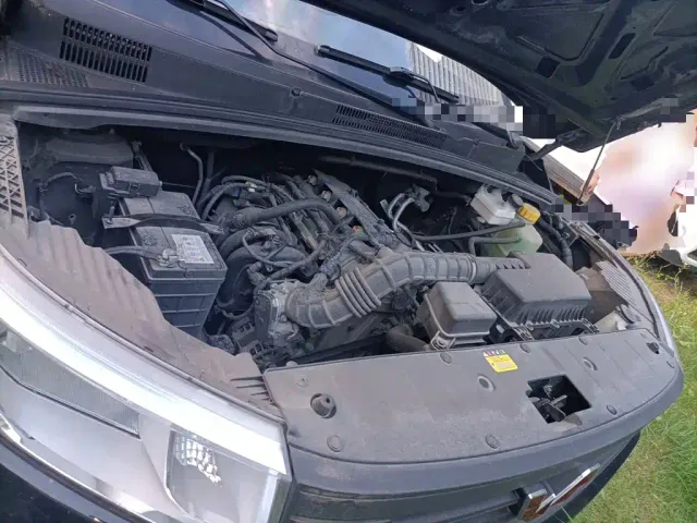 Wuling Hongguang Plus — Фото автомобиля 10