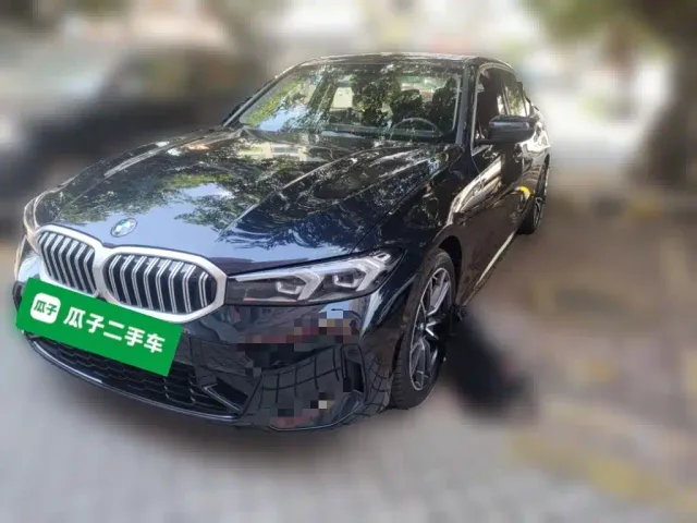 Фотография автомобиля — BMW 3 Series