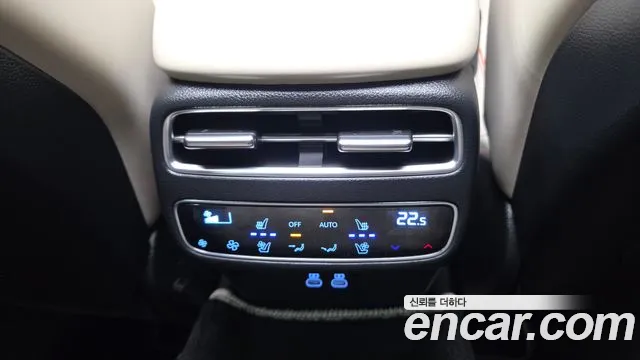Genesis GV70 3.5T Бензин AWD — Фото автомобиля 27