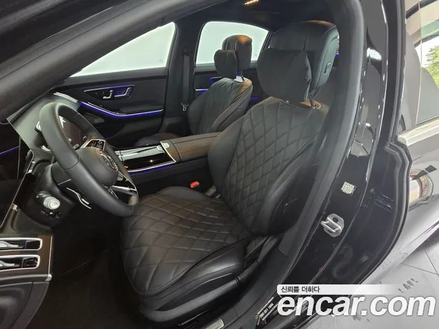 Mercedes-Benz S-Class — Фото автомобиля 13