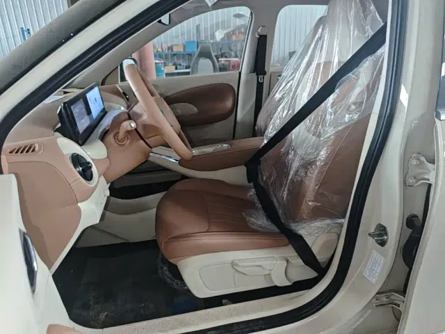 Wuling Bingo — Фото автомобиля 14