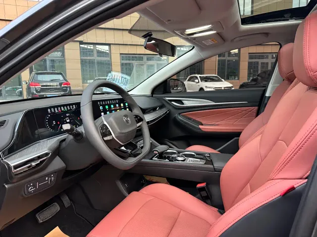 Changan Eado — Фото автомобиля 7