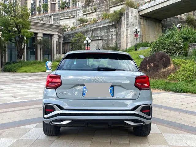Audi Q2L — Фото автомобиля 8