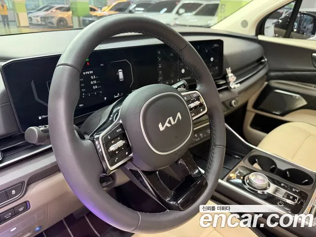 Kia Canival Новый Carnival 4 поколение Бензин 9 мест Hi-Limousine (Спецкузов) — Фото автомобиля 9