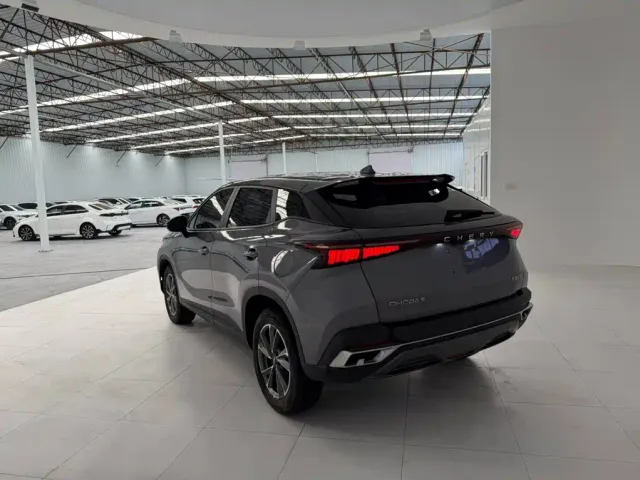 Chery Omoda 5 — Фото автомобиля 6