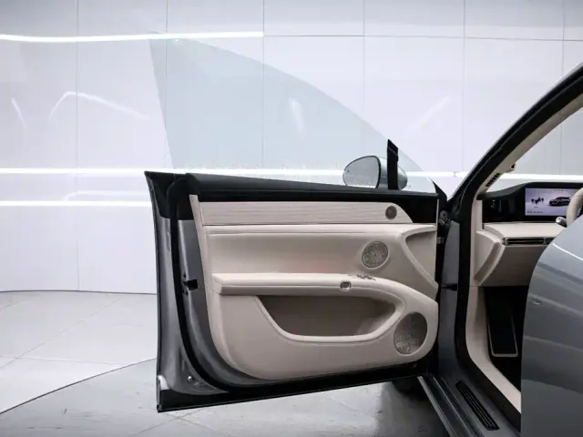 Stelato S9 — Фото автомобиля 12