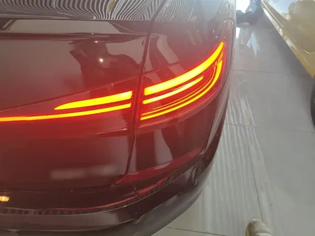 Volkswagen Passat — Фото автомобиля 7