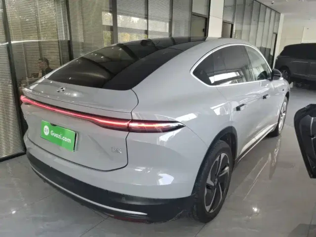 Nio EC6 — Фото автомобиля 6