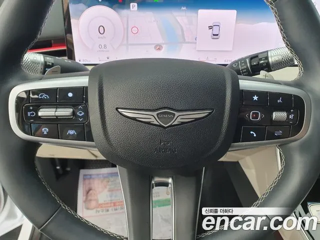 Genesis GV70 — Фото автомобиля 13