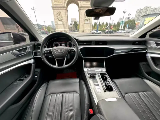 Audi A6L — Фото автомобиля 5