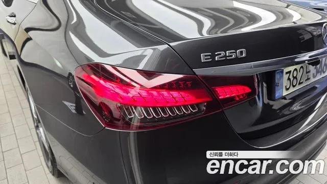 Mercedes-Benz E-Class W213 — Фото автомобиля 8