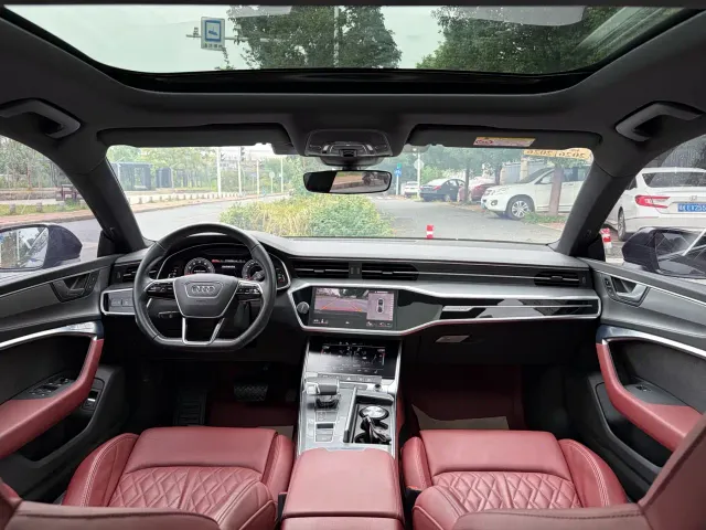 Audi A7L — Фото автомобиля 6