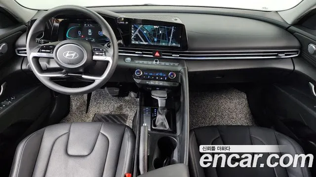 Hyundai Avante CN7 — Фото автомобиля 10