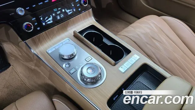 Genesis G80 RG3 — Фото автомобиля 12