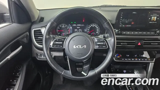 Kia Seltos Seltos Бензин 1.6 турбо 2WD — Фото автомобиля 12