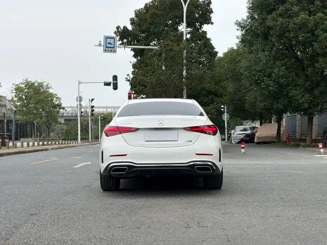 Mercedes-Benz C-Class — Фото автомобиля 5