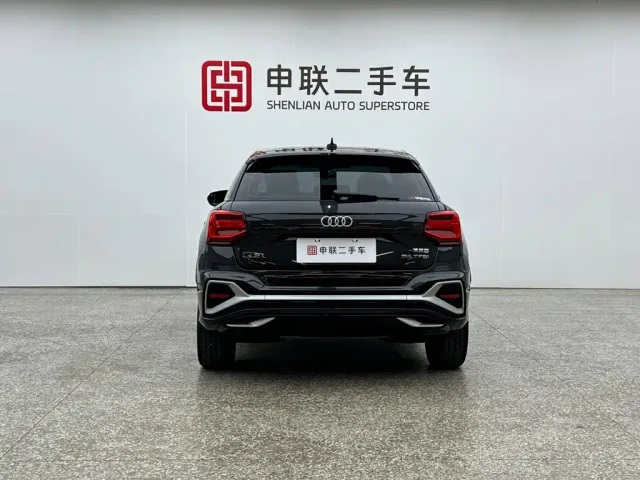 Audi Q2L — Фото автомобиля 4