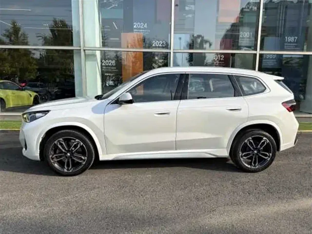 BMW X1 — Фото автомобиля 3