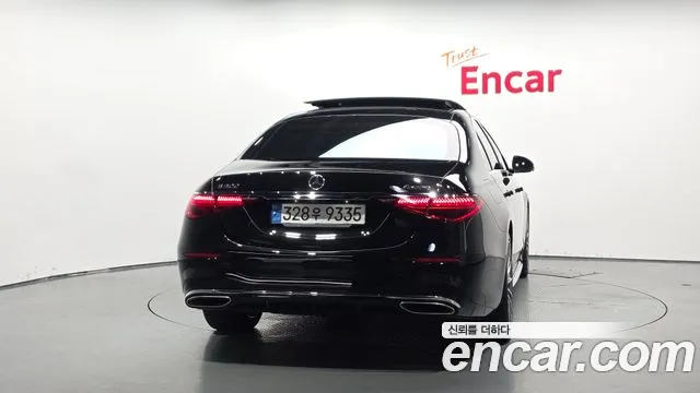 Mercedes-Benz S-Class — Фото автомобиля 4
