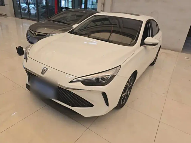 Фотография автомобиля — Roewe i5